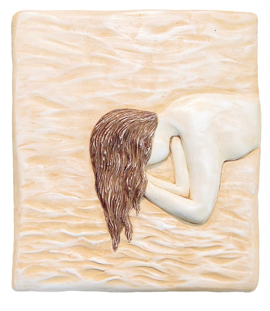 <em>HairWashing</em> 2005. Hydro stone casting, Hand painted, 9 x 11 x 5 in. (23 x 28 x 12 cm)